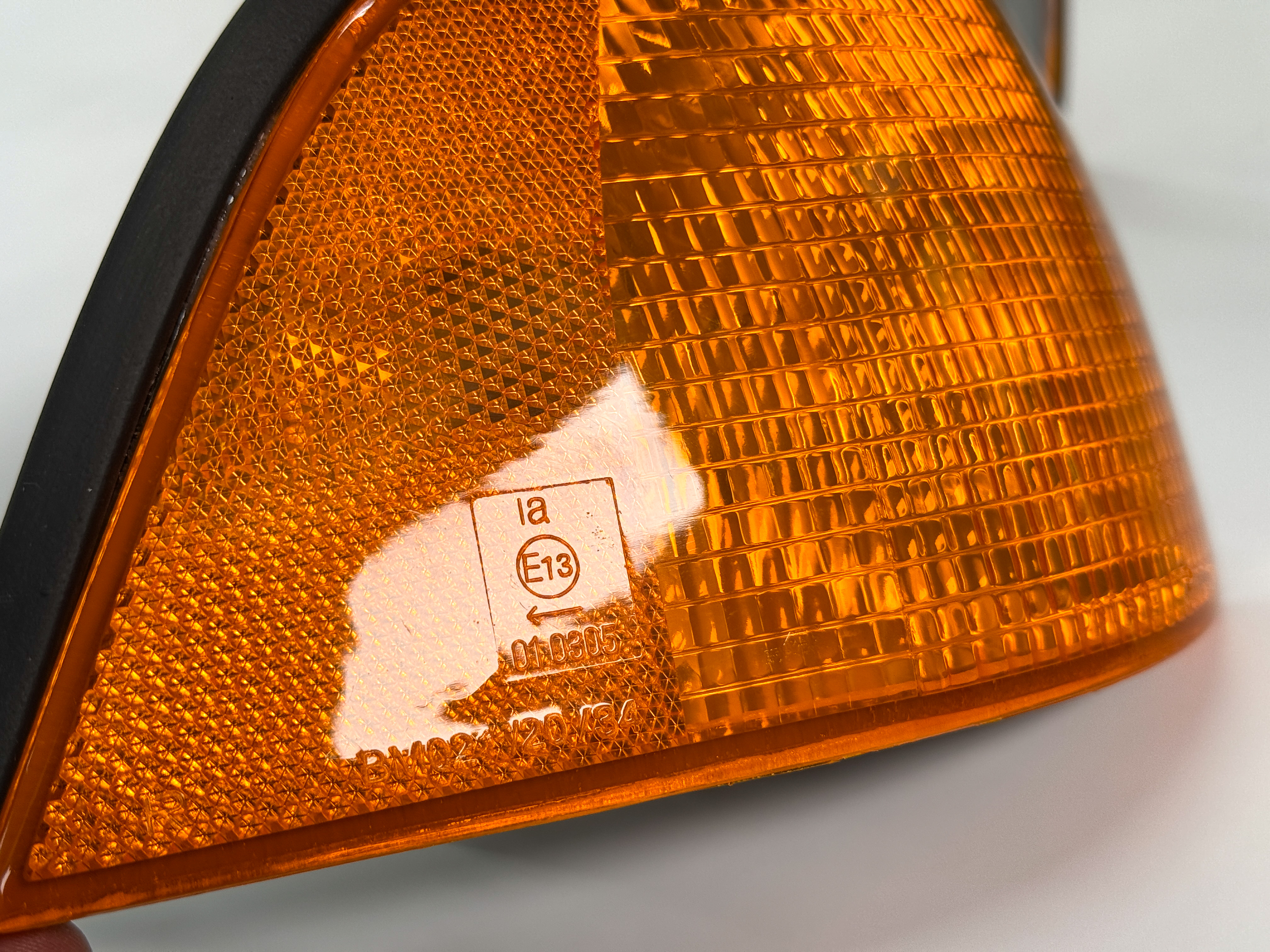 BMW E36 Coupe Cabrio US Blinker Orange mit Reflektor - Mit E-Nummer !!